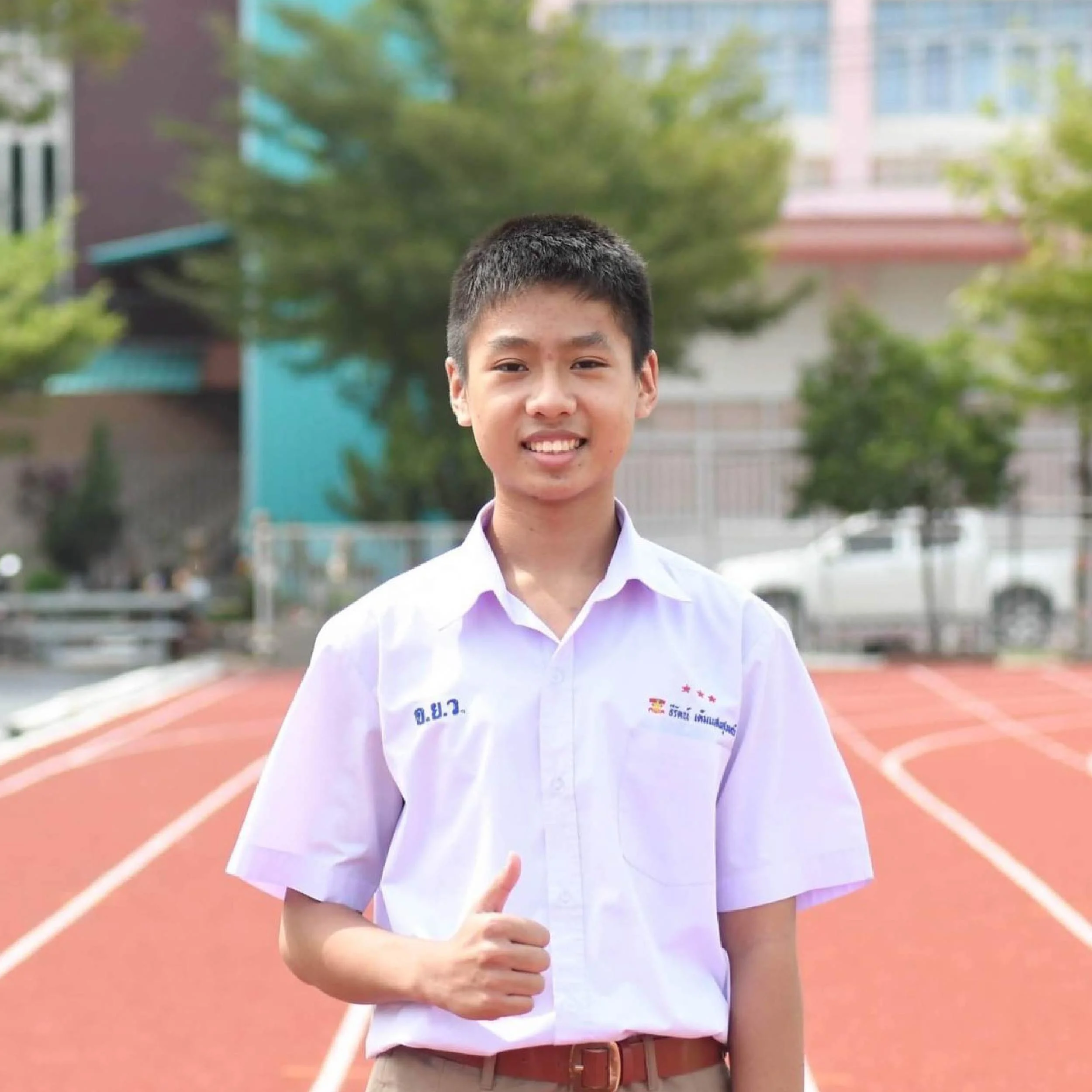 พี่ ๆ สอนดี เข้าใจ ประยุกต์ใช้ในเนื้อหาได้ทุกอย่างครับ ได้ความรู้นำไปสอบแข่งขันด้วยครั