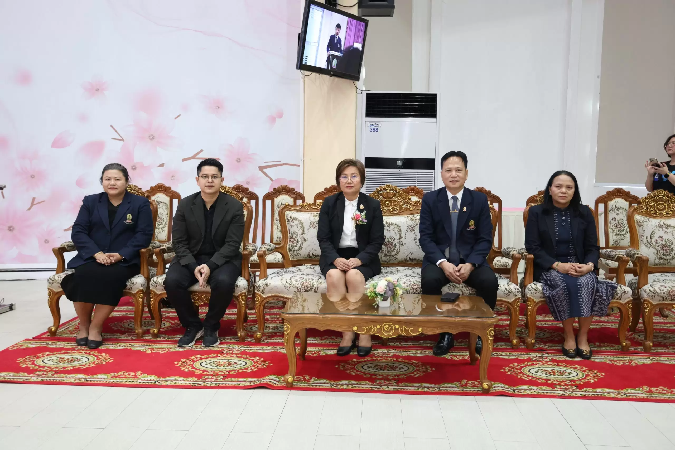 ภาพบรรยากาศกิจกรรมติวโครงการพัฒนาผลสัมฤทธิ์ทางการเรียนระดับชาติ O-NET ม.3 ณ โรงเรียนเตรียมอุดมศึกษาพัฒนาการ โดย “พี่ภูมิ , พี่บิ๊ก , พี่ยู - เดอะเบรน” - 01