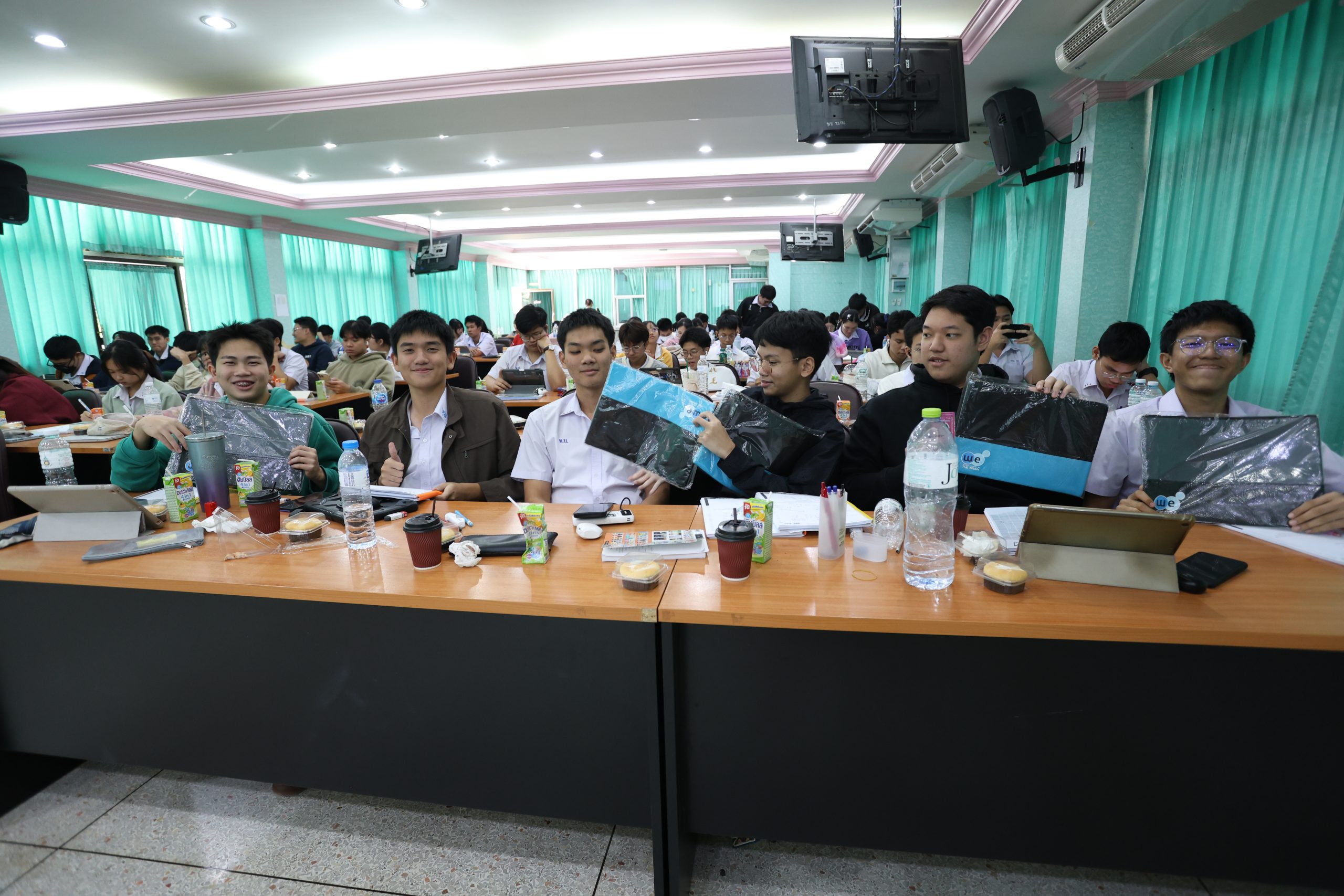 ภาพบรรยากาศกิจกรรมติว A-Level ณ โรงเรียนพิบูลวิทยาลัย “พี่ลูกตาล , พี่กอล์ฟ , พี่ยู , พี่บิ๊ก - เดอะเบรน” - 35
