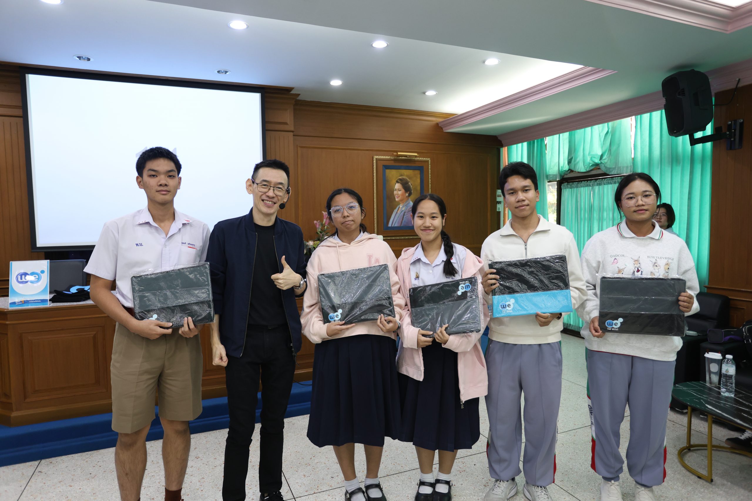 ภาพบรรยากาศกิจกรรมติว A-Level ณ โรงเรียนพิบูลวิทยาลัย “พี่ลูกตาล , พี่กอล์ฟ , พี่ยู , พี่บิ๊ก - เดอะเบรน” - 37