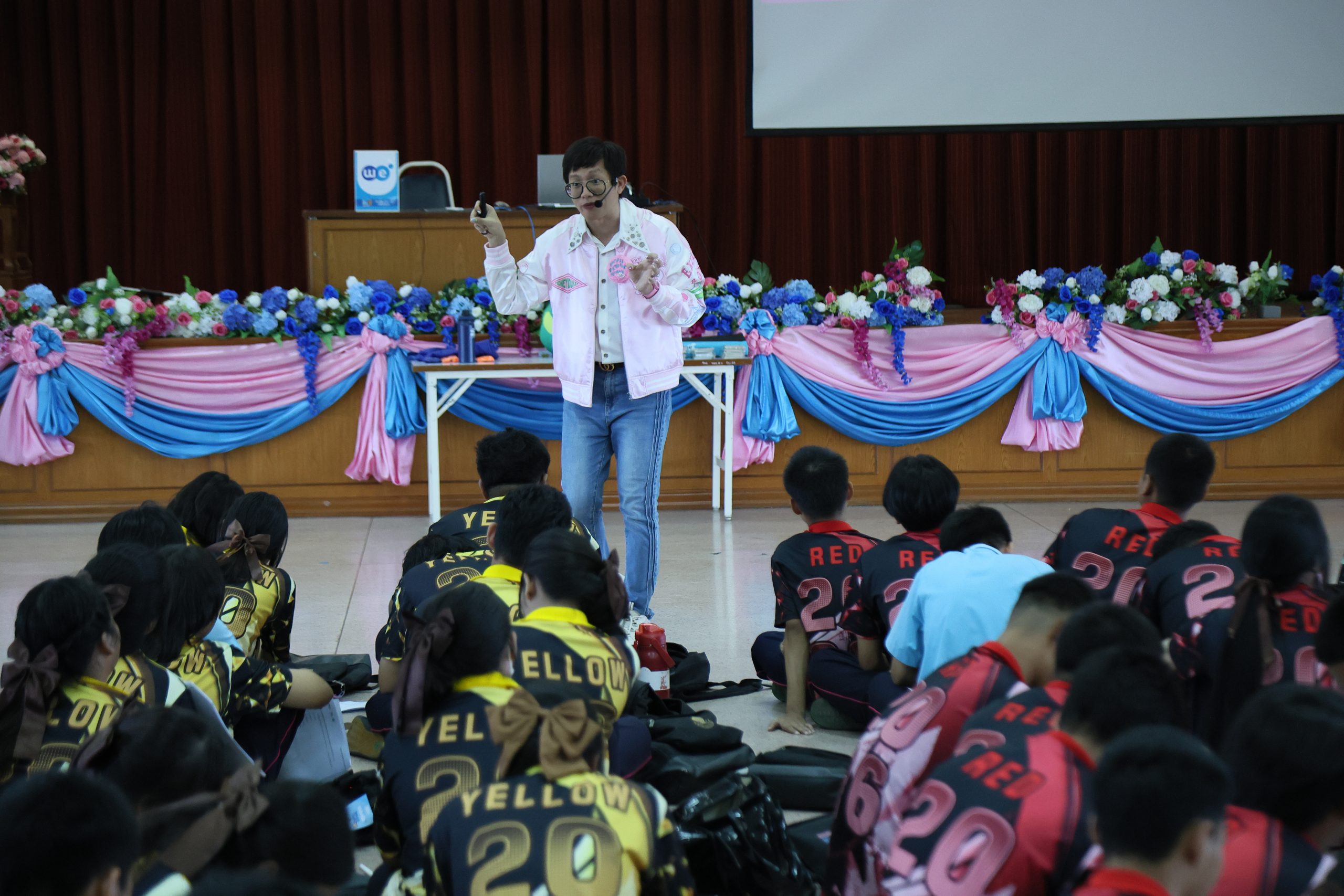 ภาพบรรยากาศกิจกรรมติว Road show TCAS ร่วมกับ BEM ณ โรงเรียนมหรรณพาราม โดย “พี่ยู - เดอะเบรน” - 09