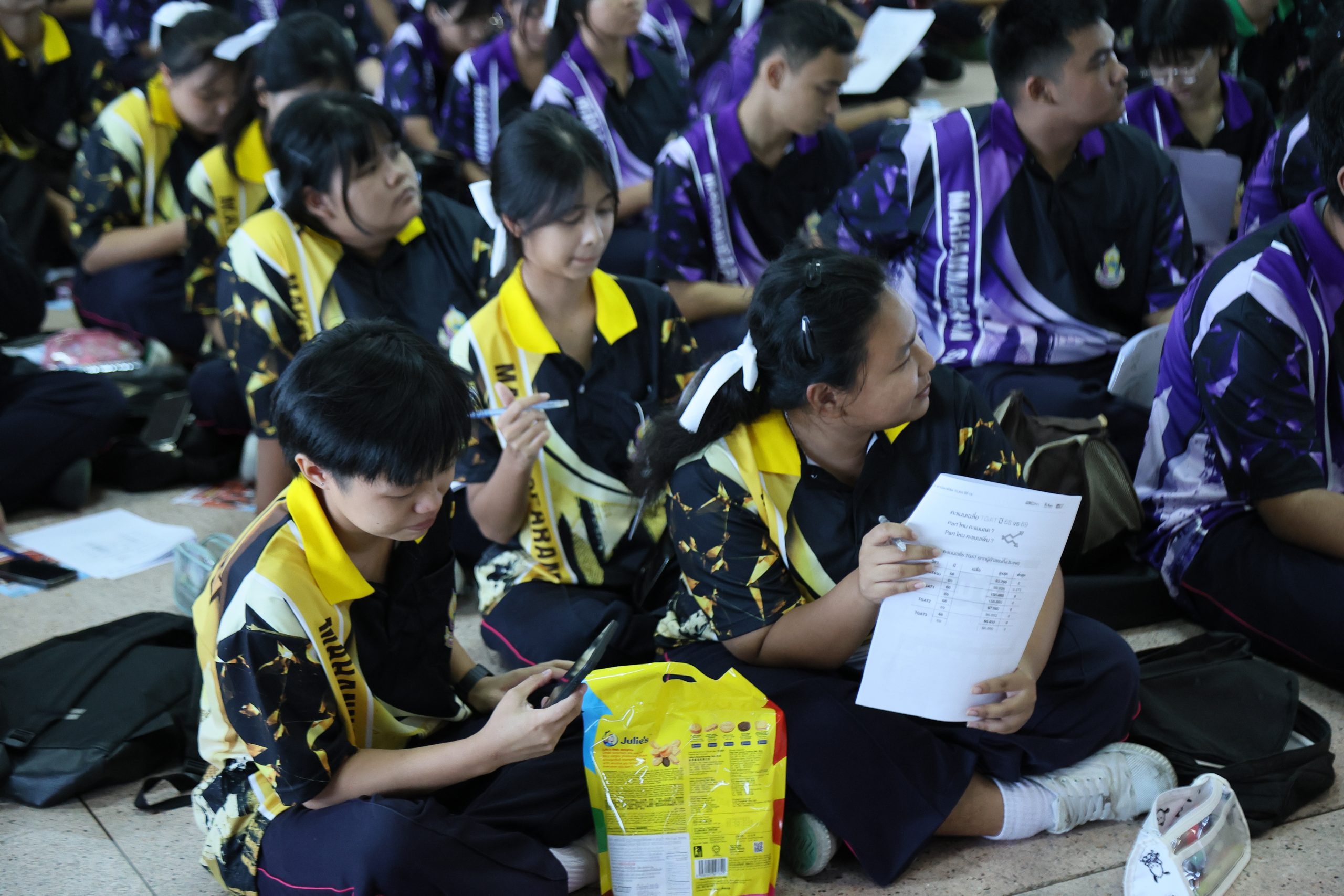 ภาพบรรยากาศกิจกรรมติว Road show TCAS ร่วมกับ BEM ณ โรงเรียนมหรรณพาราม โดย “พี่ยู - เดอะเบรน” - 10