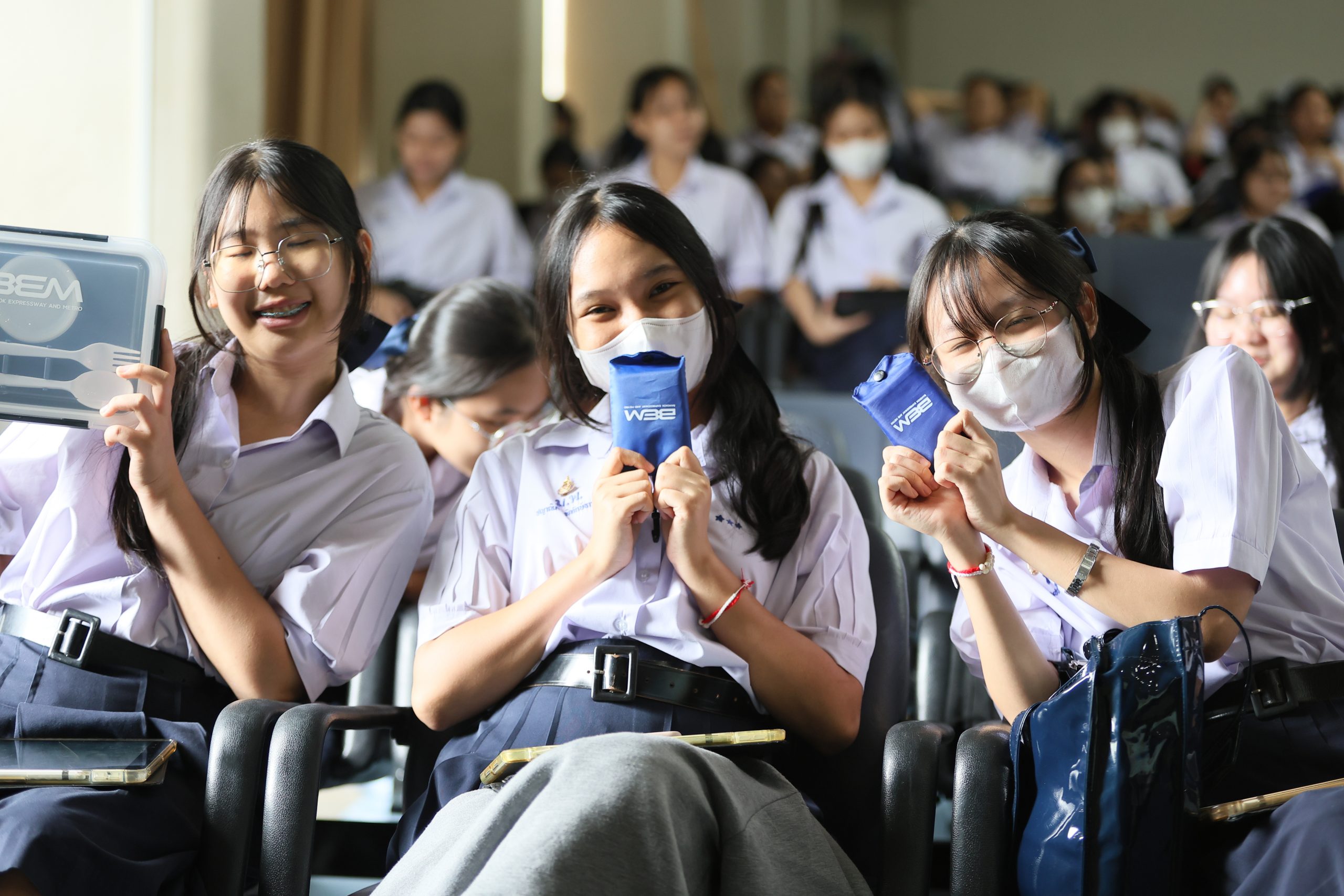 ภาพบรรยากาศกิจกรรมติว Road show TCAS ร่วมกับ BEM ณ โรงเรียนสายปัญญา ในพระบรมราชินูปถัมภ์ โดย “พี่ยู - เดอะเบรน” - 04