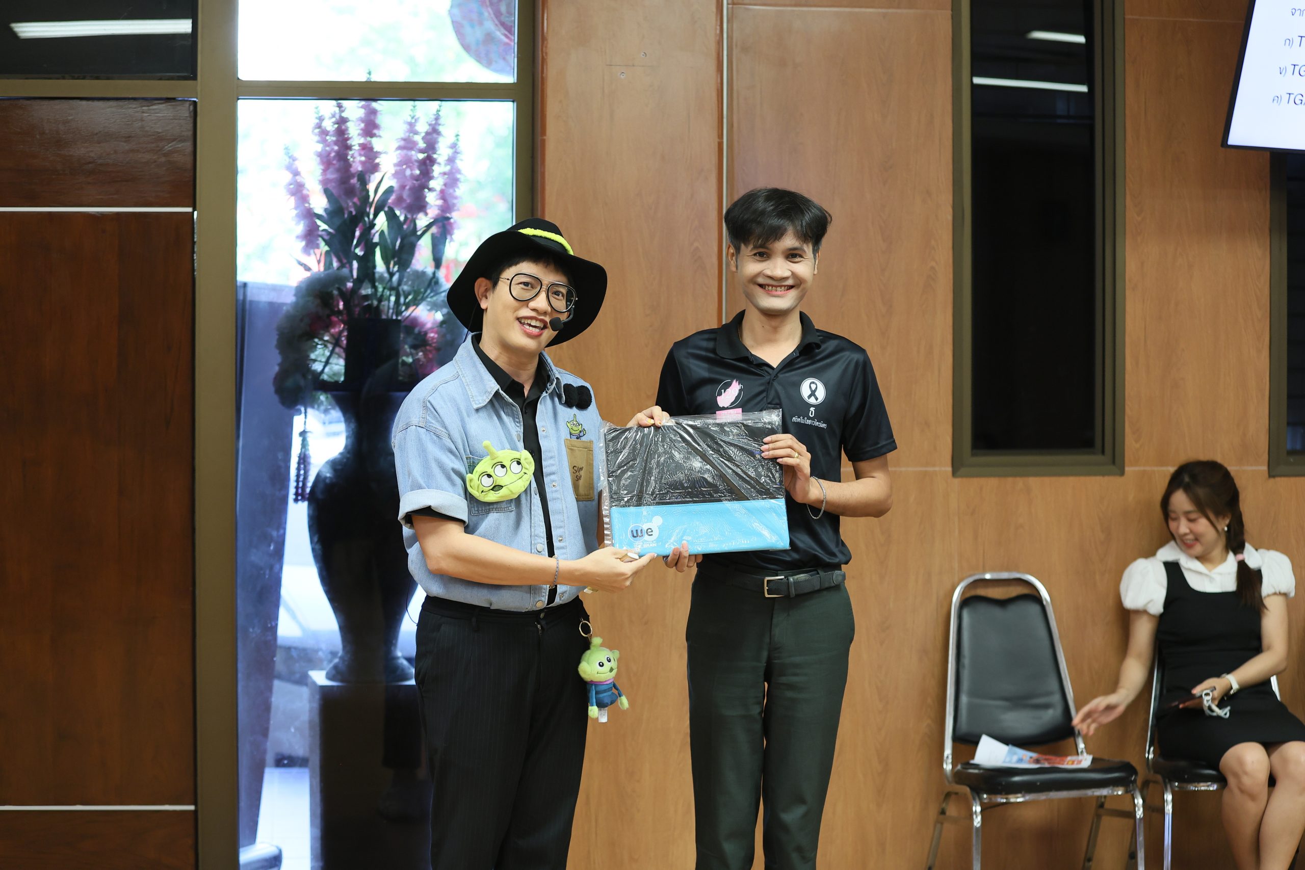ภาพบรรยากาศกิจกรรมติว Road show TCAS ร่วมกับ BEM ณ โรงเรียนไตรมิตรวิทยาลัย โดย “พี่ยู - เดอะเบรน” - 01