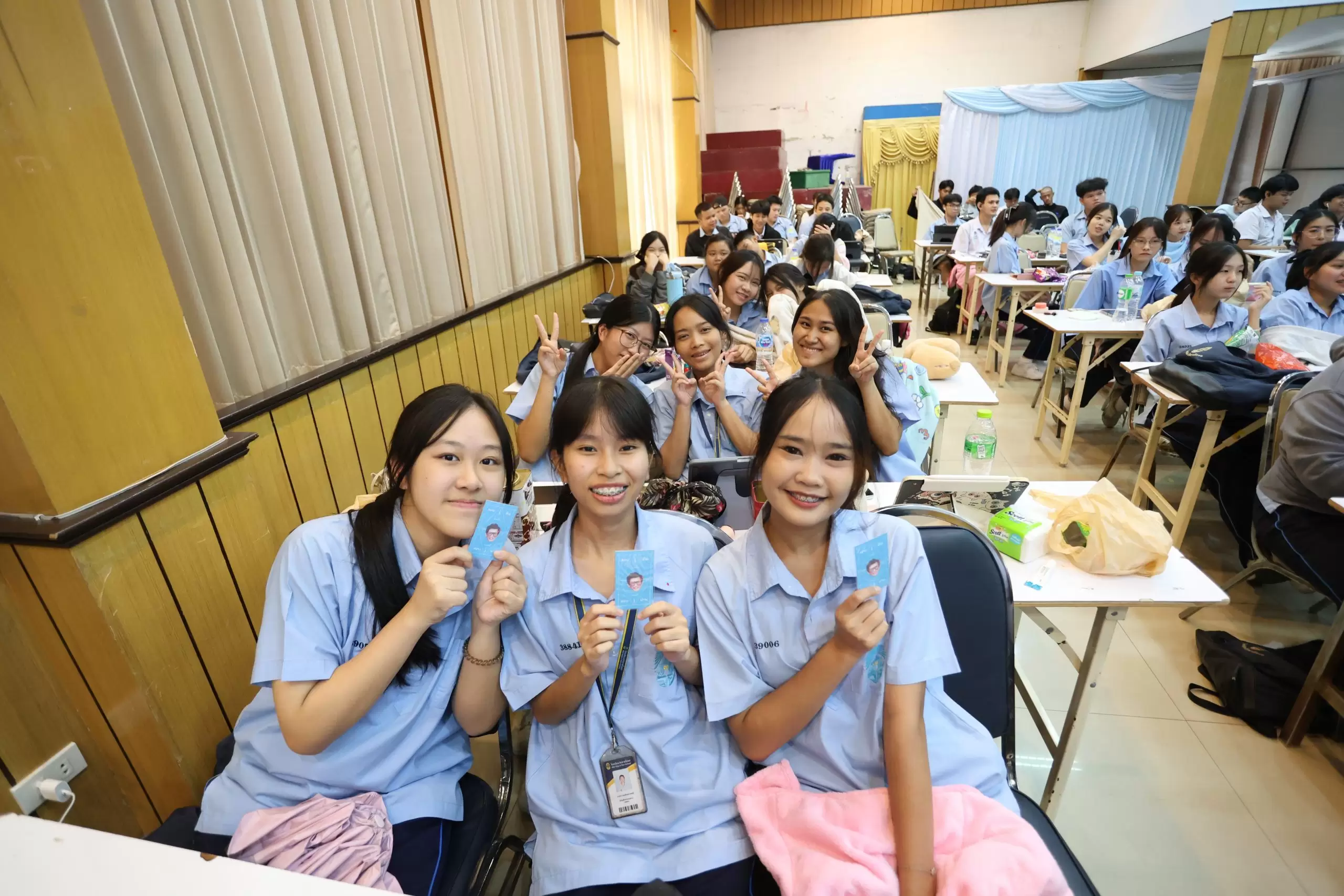 ภาพบรรยากาศกิจกรรมติวTGAT Part2และ3 ณ โรงเรียนวัดราชโอรส โดย “พี่ยู - เดอะเบรน , พี่เอ๋ - เดอะเบรน” - 13