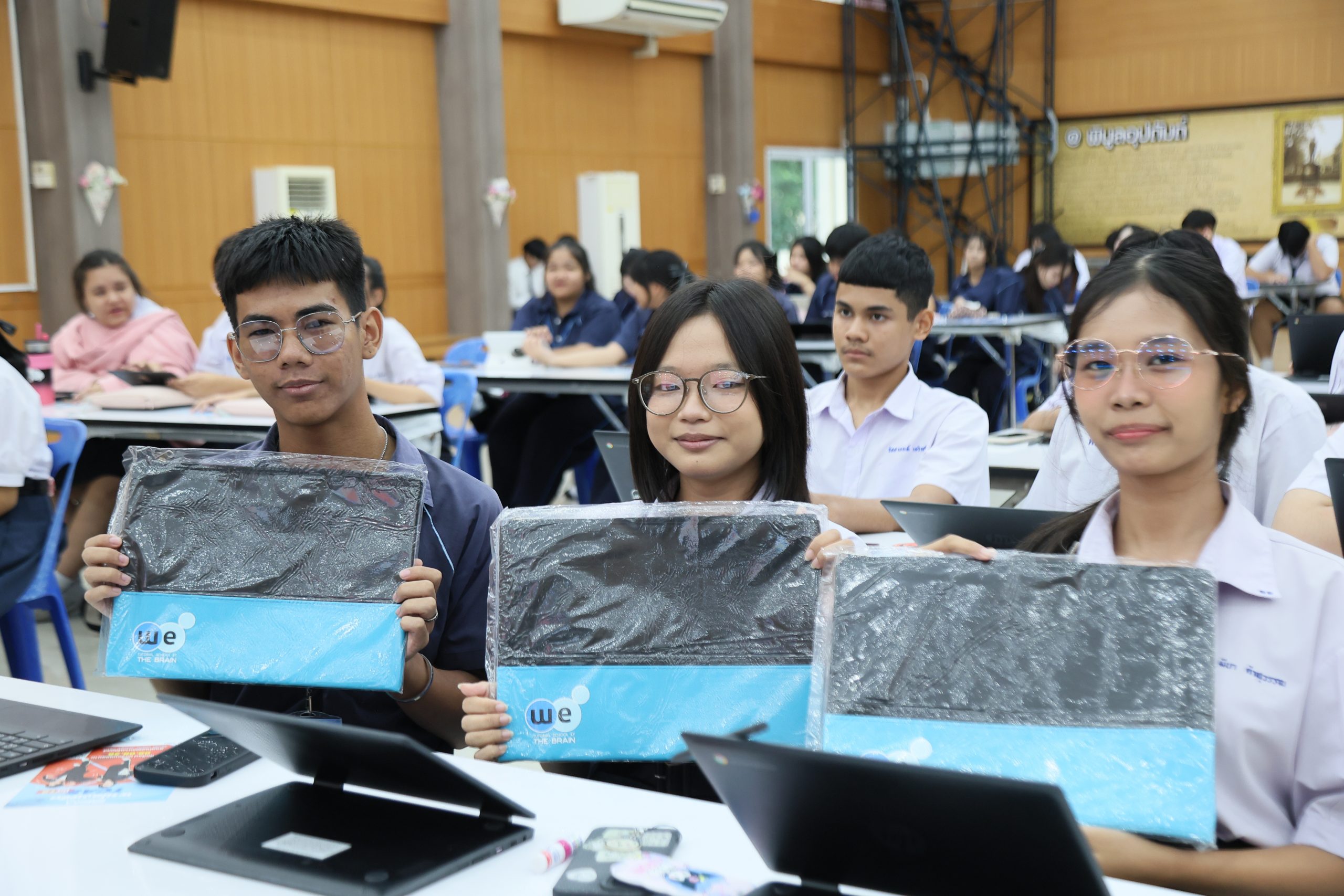 ภาพบรรยากาศกิจกรรมติว Road show TCAS ร่วมกับ BEM ณ โรงเรียนพิบูลอุปถัมภ์ โดย “พี่ยู - เดอะเบรน” - 08