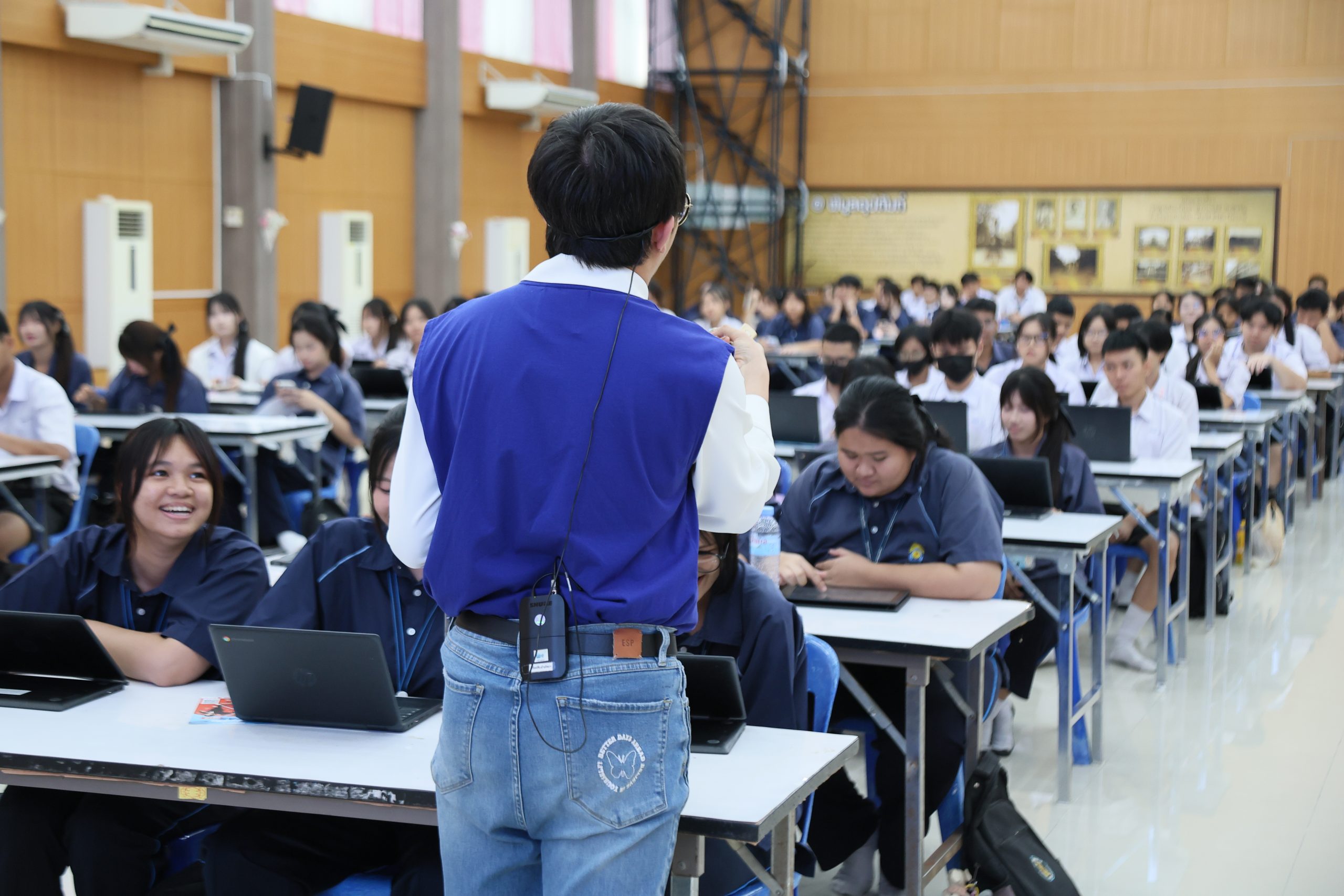 ภาพบรรยากาศกิจกรรมติว Road show TCAS ร่วมกับ BEM ณ โรงเรียนพิบูลอุปถัมภ์ โดย “พี่ยู - เดอะเบรน” - 11